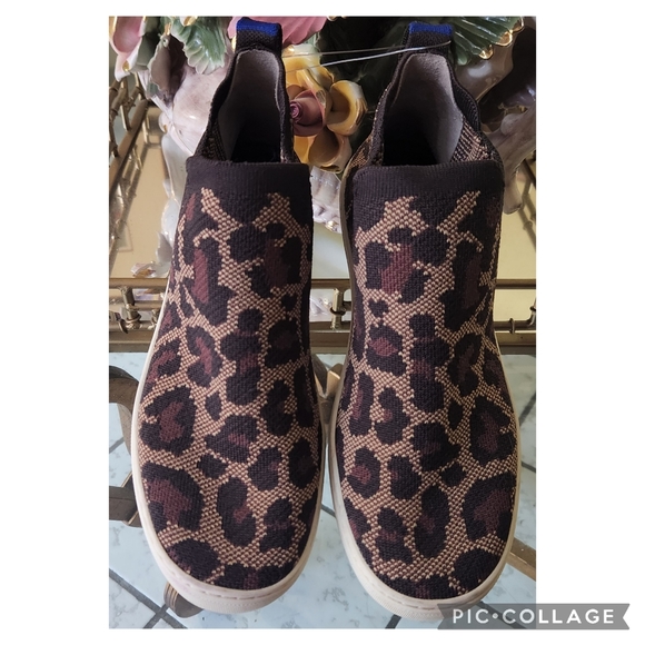 Rothy's - Picture 2 of 7